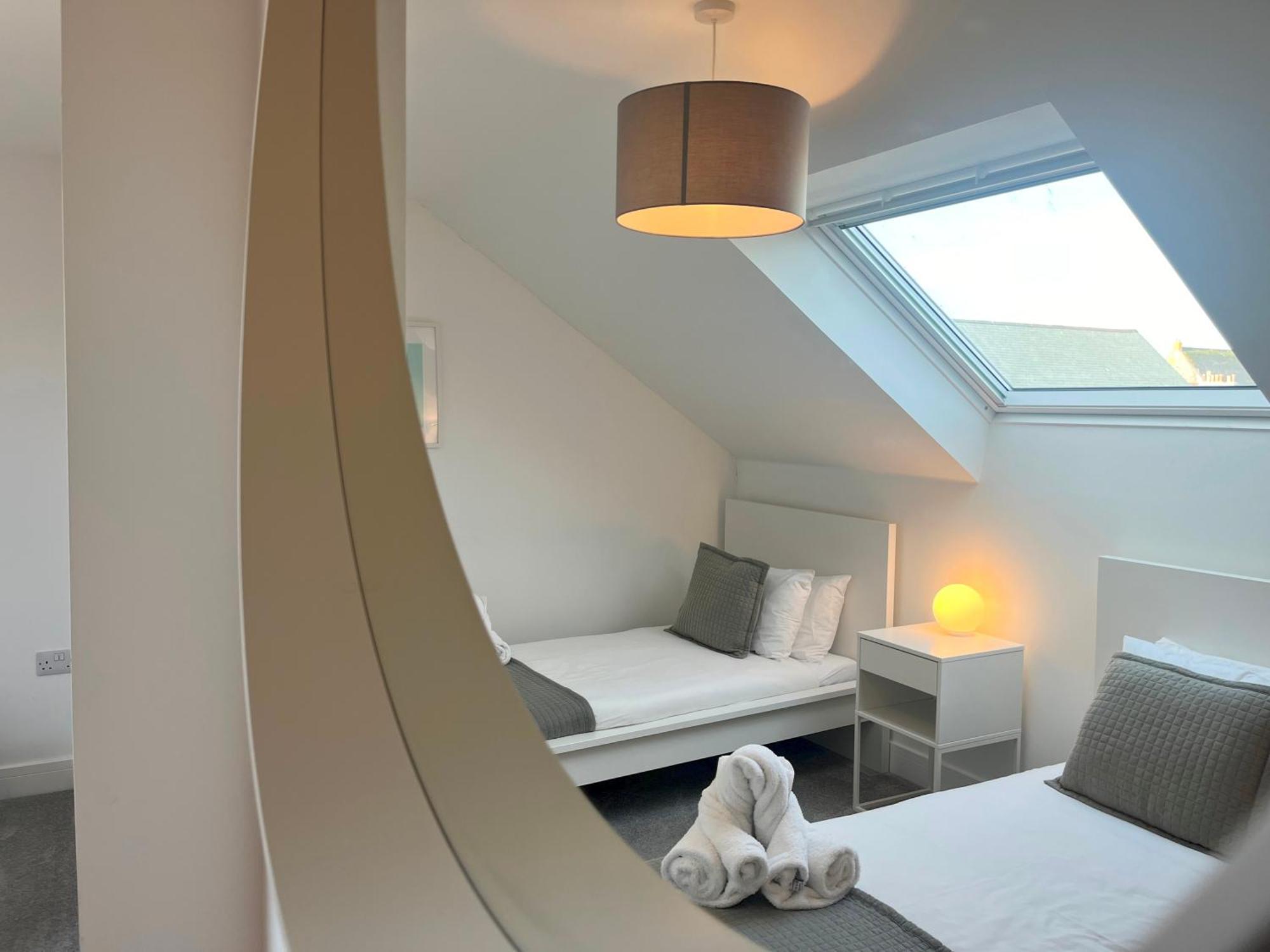 Apartamento Stunning Penthouse In Penzance "Amazing Sea Views" Exterior foto